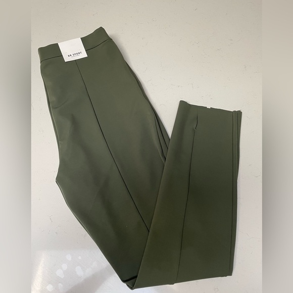 Banana Republic Sport Skinny Fit Pants | Size 14 Sage Flare Pants New - Picture 13 of 15